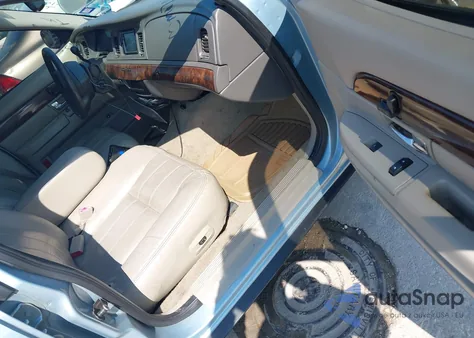 2010 Mercury Grand Marquis Ls (Fleet Only) from USA, damaged, VIN 2MEBM7FV4AX604922